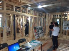 横浜市の工務店房のブログ　2週連続、レンガの家構造見学会