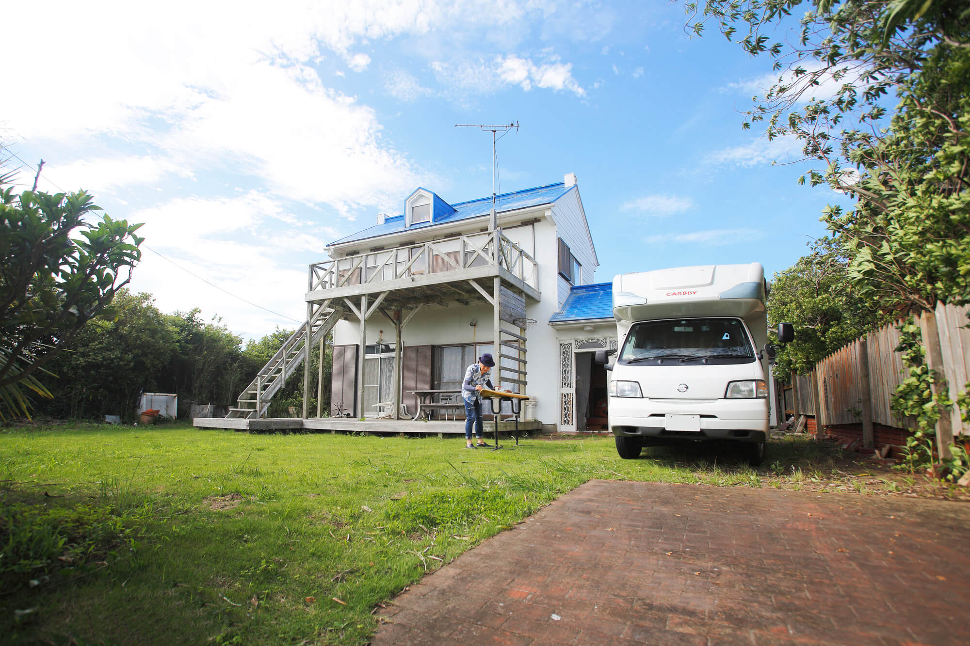 海の近くに家を建てる際の注意点と解決策