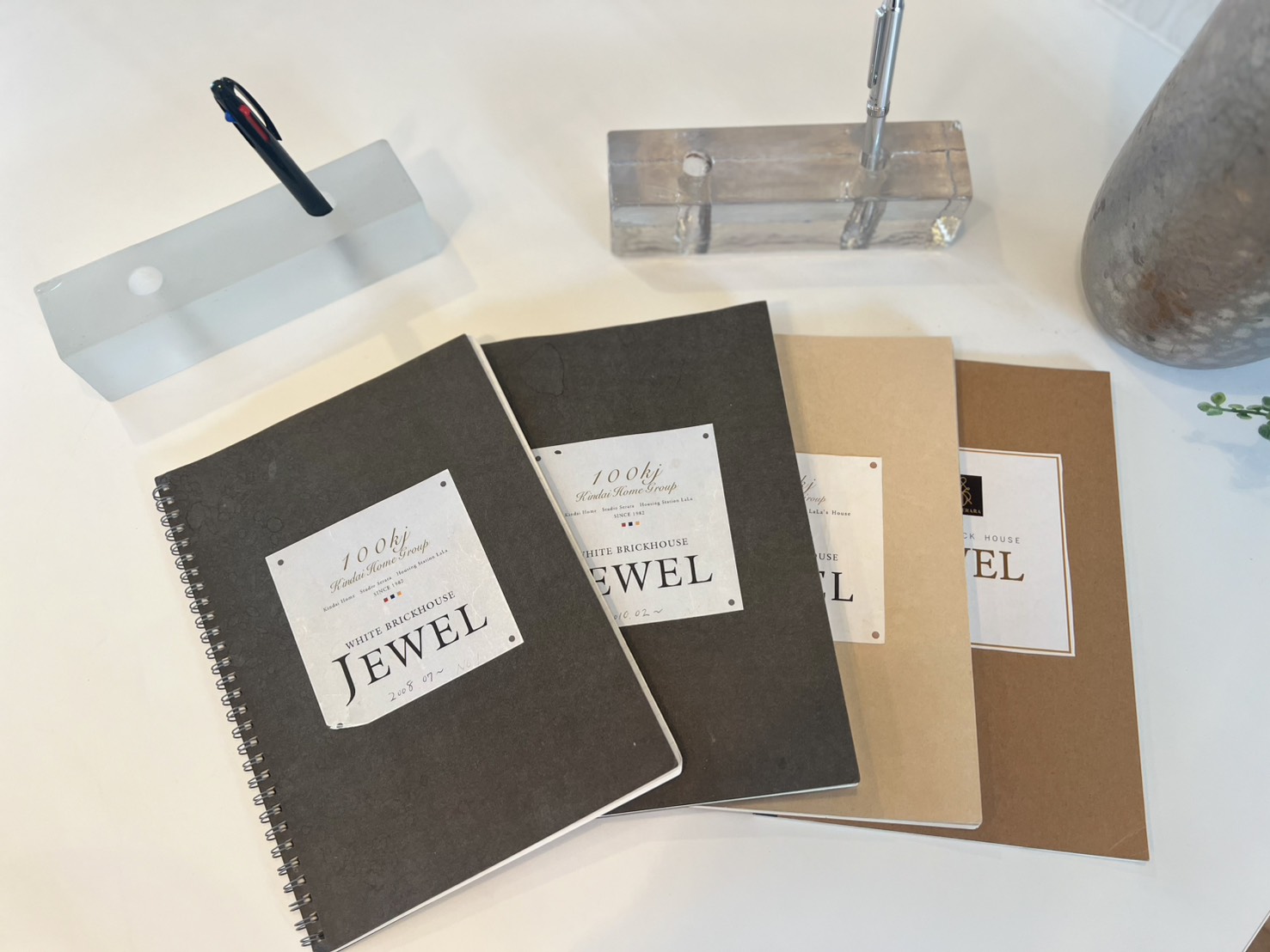 横浜市の工務店房のブログ　🏡 理想の暮らしを体感！築18年の宿泊型モデルハウス「JEWEL」体験記