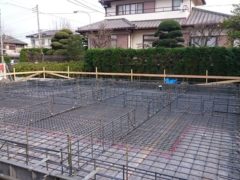 横浜市の工務店房のブログ　基礎工事始まりました。